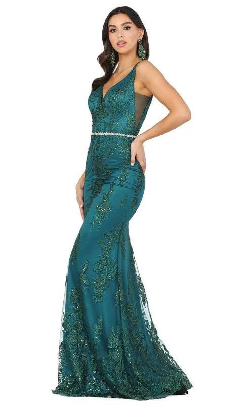 Dancing Queen - 2946 Sleeveless V Neck Embellished Mermaid Prom Dress